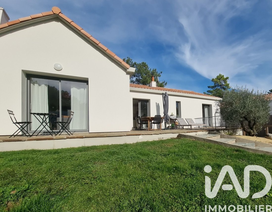 House in Arrondissement of Les Sables-d'Olonne, Pays de la Loire, France 2 - 17398732
