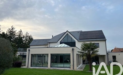 Maison à Saint-Contest, Normandie, France 1