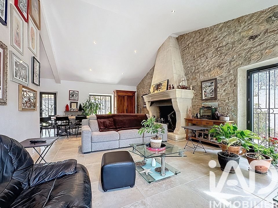 House in Eygalières, Provence-Alpes-Côte d'Azur, France 2 - 17398786