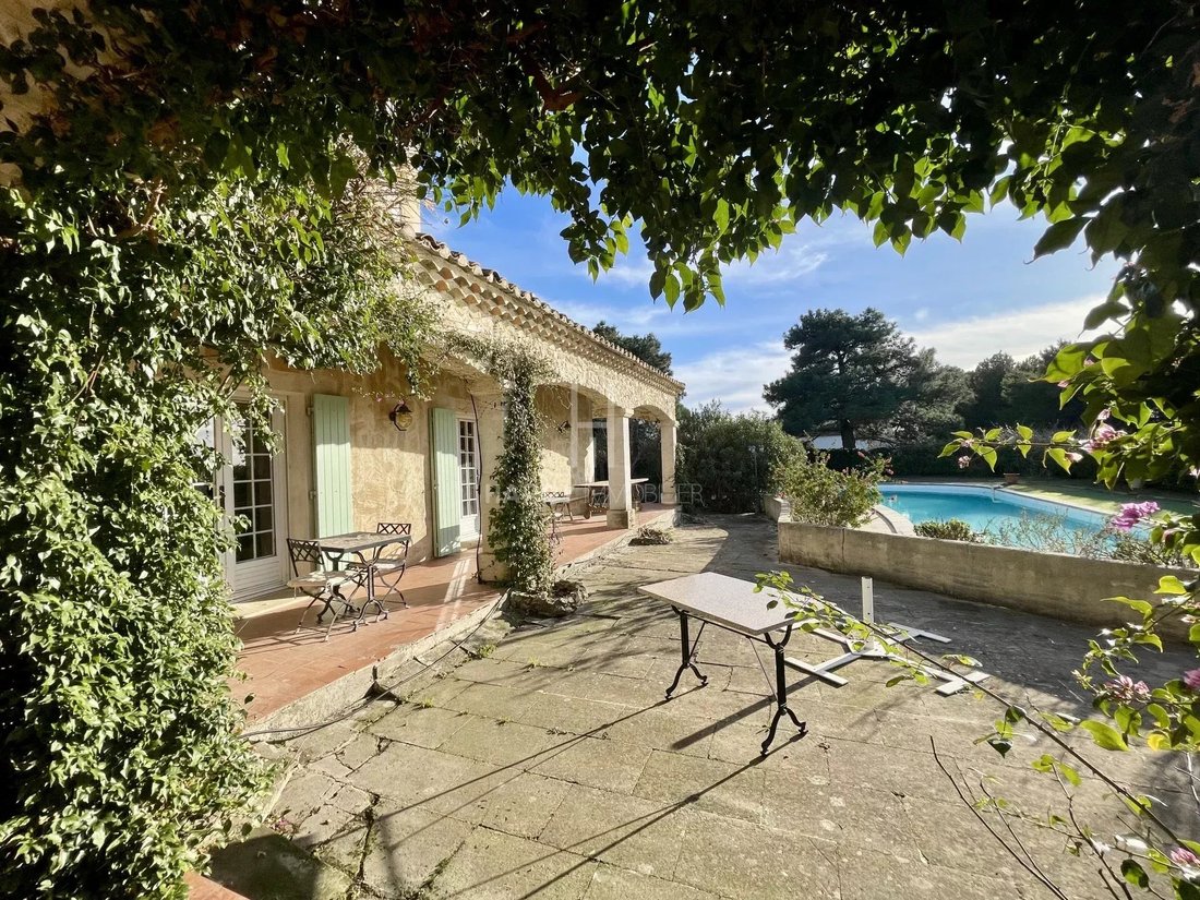 House in Fontvieille, Provence-Alpes-Côte d'Azur, France 3 - 17402297