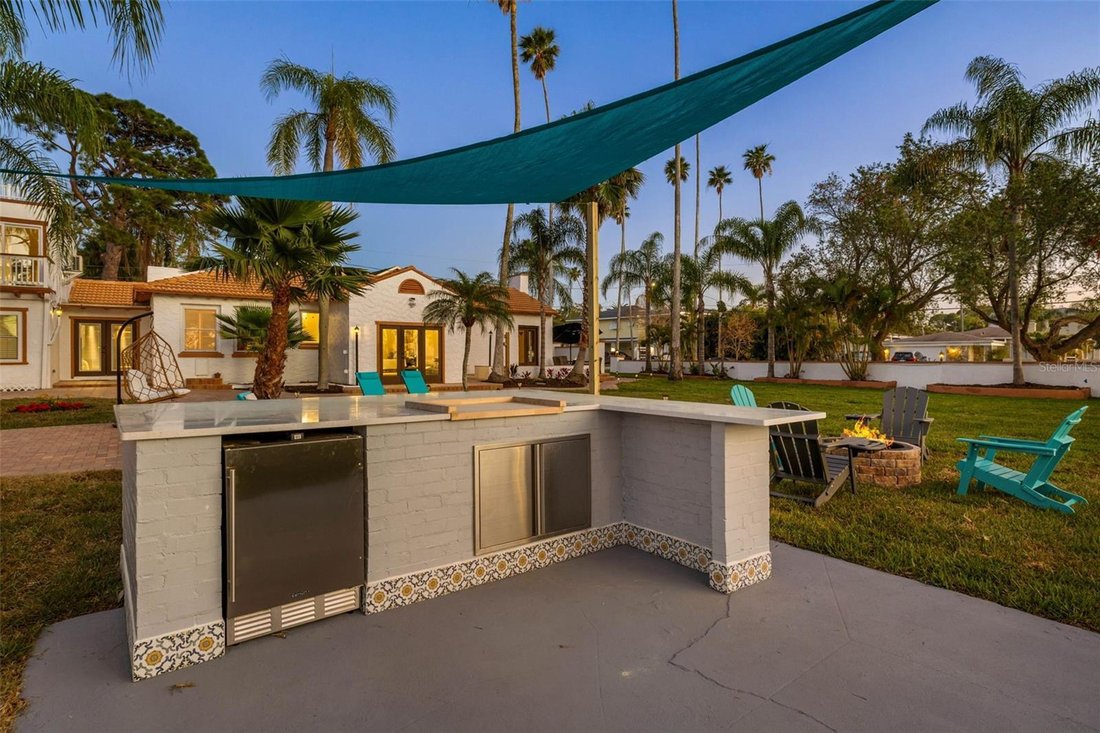 House in Dunedin, Florida, United States 3 - 17399442