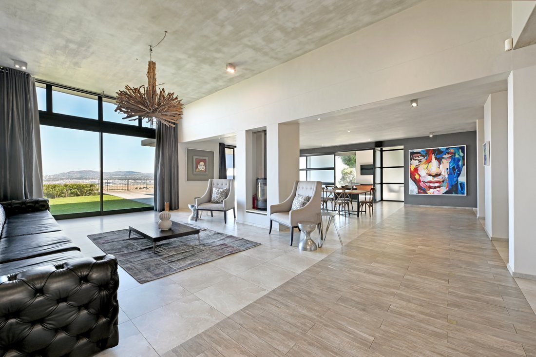 House in Stellenbosch, Western Cape, South Africa 5 - 17402972