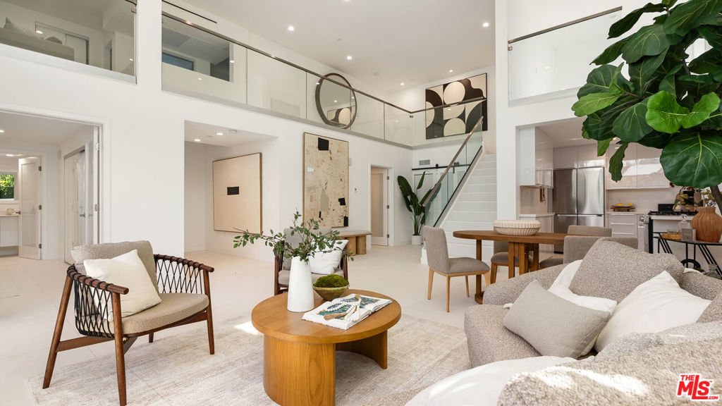 Condo in West Hollywood, California, United States 5 - 17403914