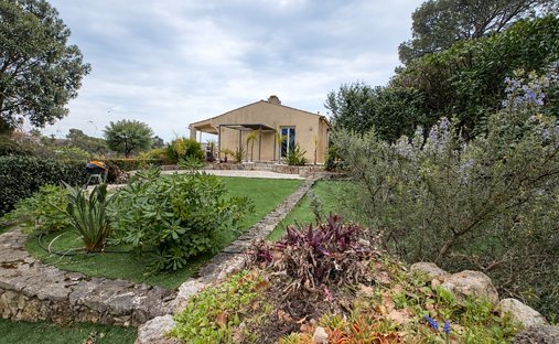 Villa a Esterni, Fréjus, Francia 1