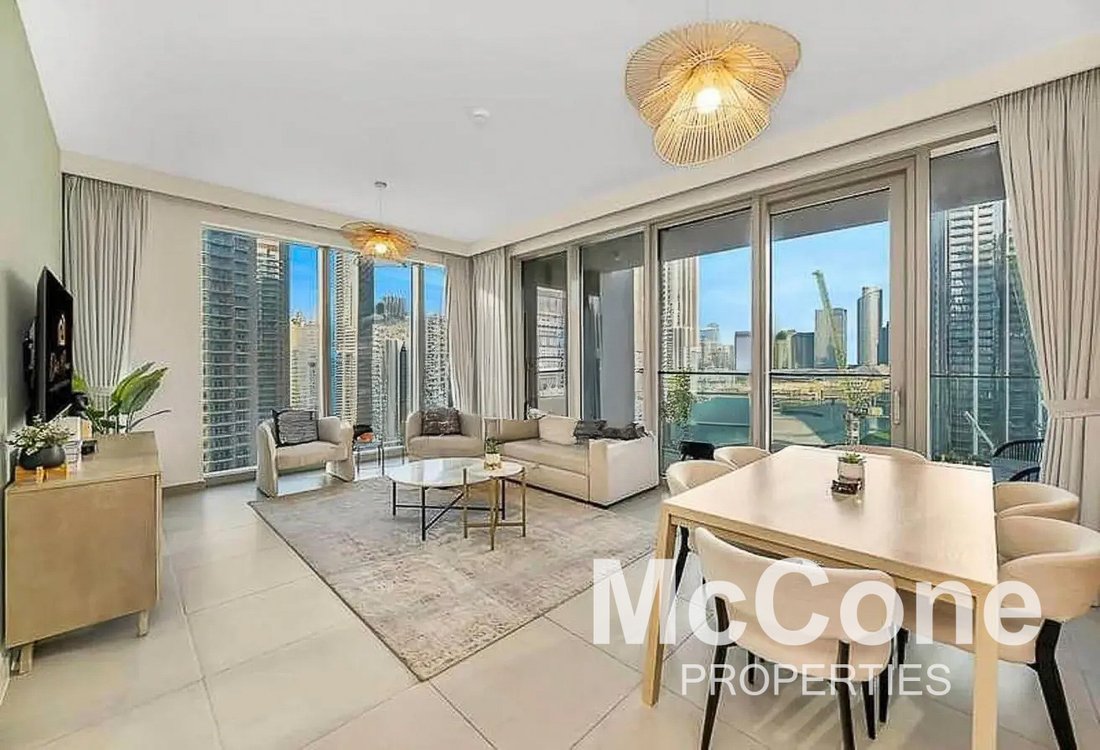 Apartment in Downtown Dubai, Dubai, United Arab Emirates 1 - 17404250