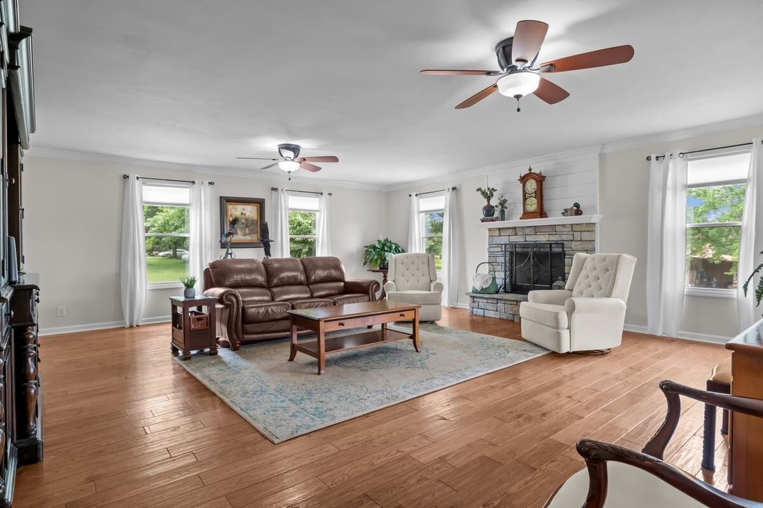 House in Lebanon, Tennessee, United States 3 - 17403694