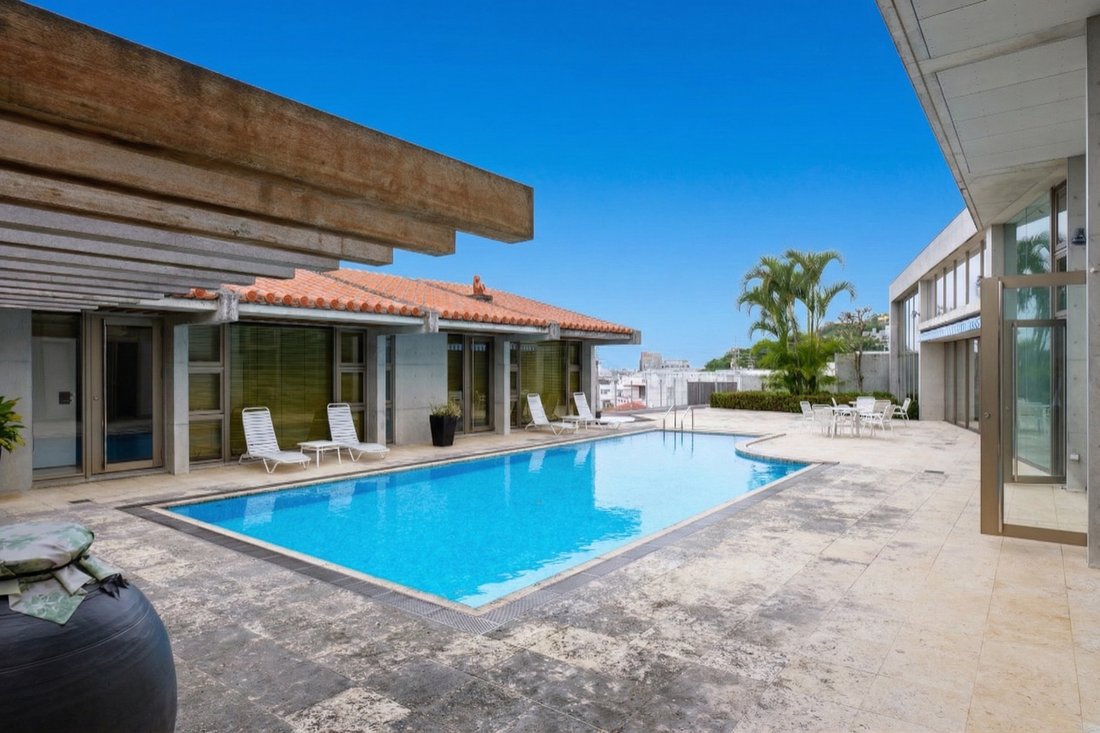House in Naha, Okinawa, Japan 1 - 17404035