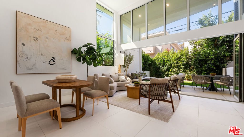 Condo in West Hollywood, California, United States 4 - 17403914