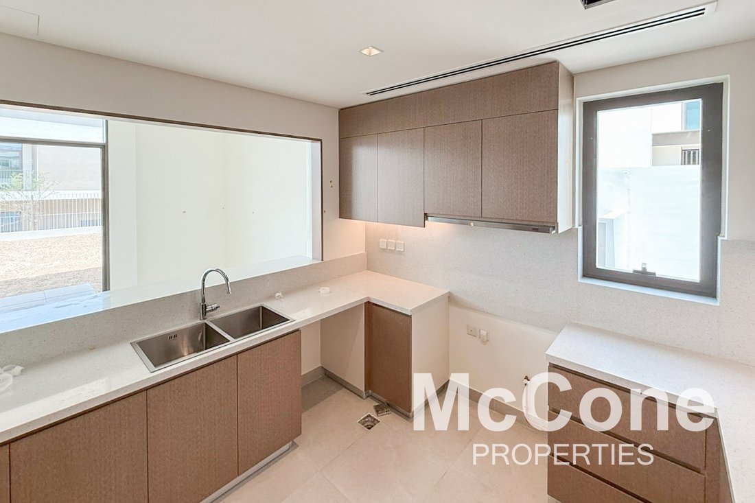 Villa in Jebel Ali Village, Dubai, United Arab Emirates 3 - 17404254