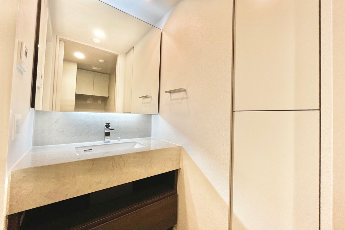 Condo in Shibuya City, Tokyo, Japan 5 - 17403011