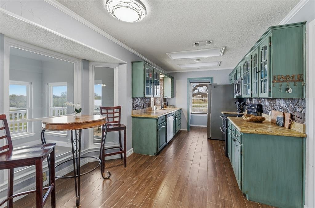 House in Weatherford, Texas, United States 1 - 17403366