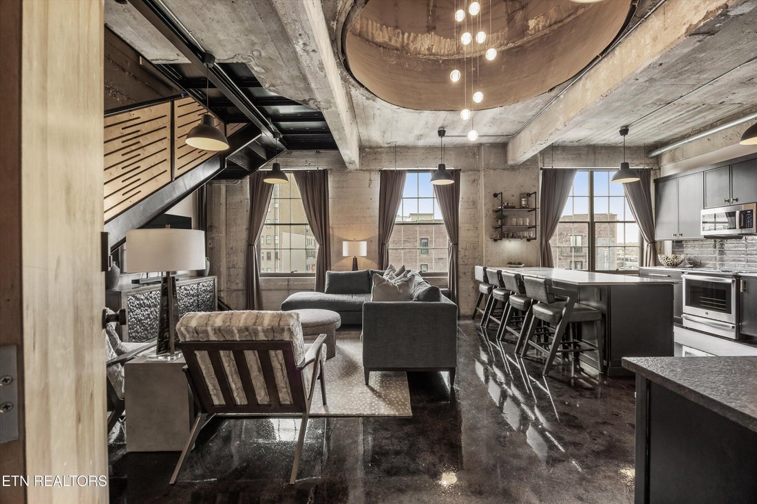 Condo in Knoxville, Tennessee, United States 2 - 17403842