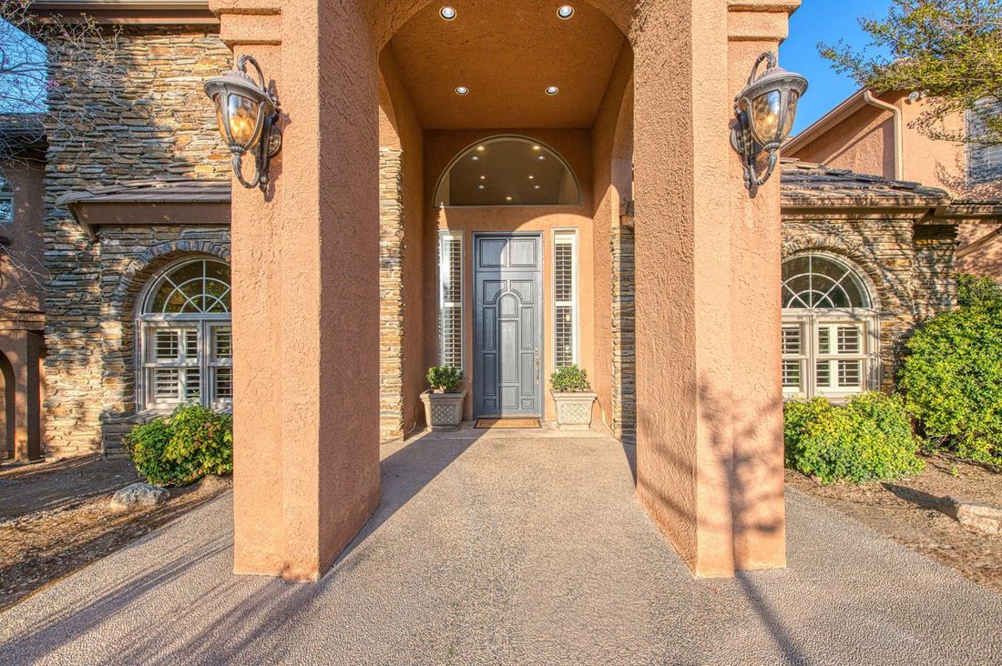 House in Clovis, California, United States 4 - 17403068