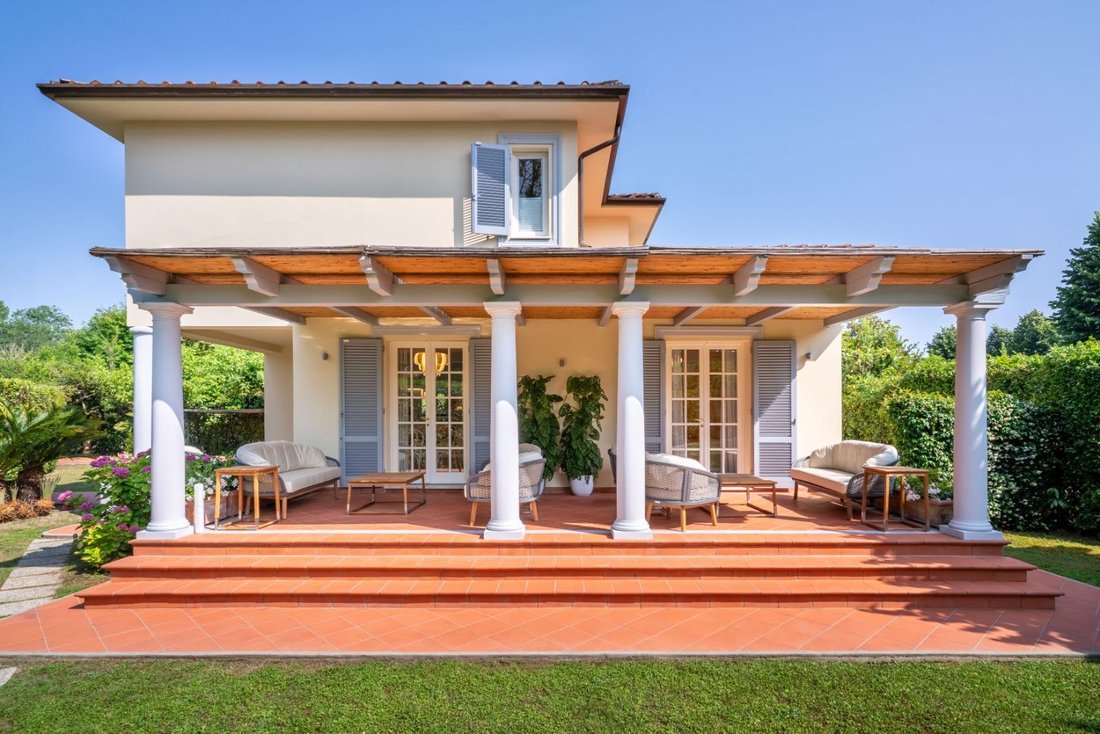 Villa in Center, Forte dei Marmi, Tuscany 1 - 17394592