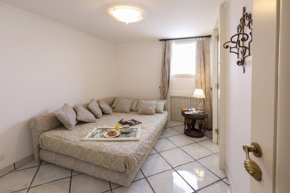 Apartment in Taormina, Sicily, Italy 4 - 17404322
