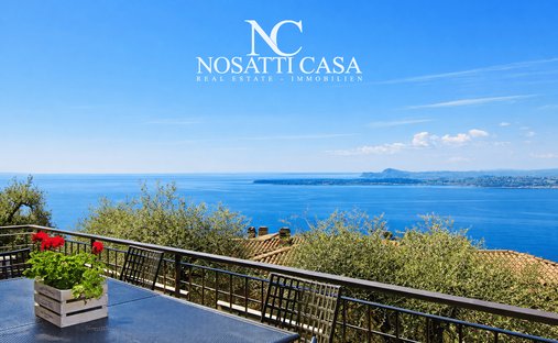 Villa in Gardone Riviera, Lombardy, Italy 1