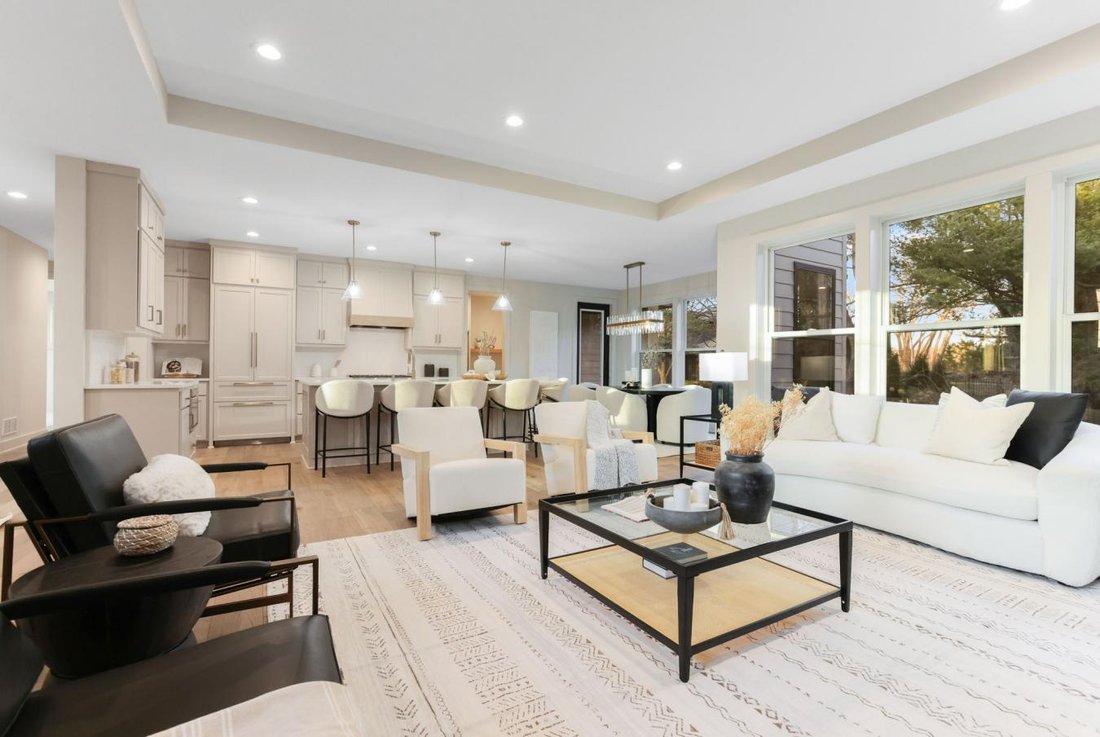 House in Edina, Minnesota, United States 1 - 17404480