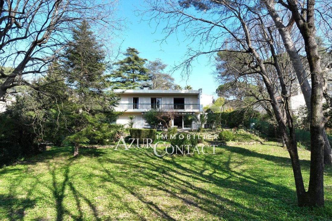 Villa in Mougins, Provence-Alpes-Côte d'Azur, France 2 - 17388452