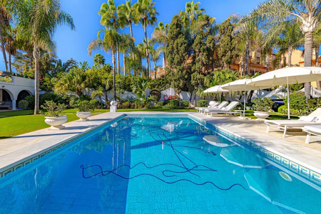 Villa in Nueva Andalucia, Marbella, Spain 3 - 17404497