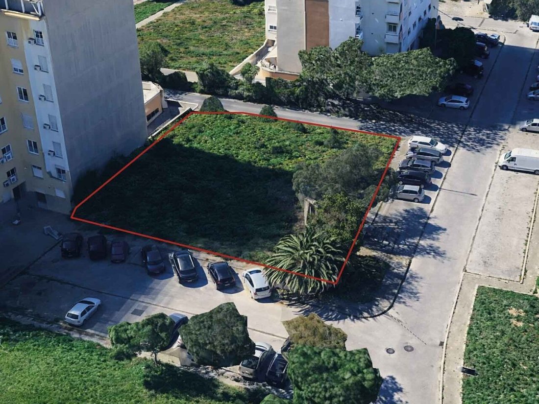 Land in Portimao, Algarve, Portugal 2 - 17404228