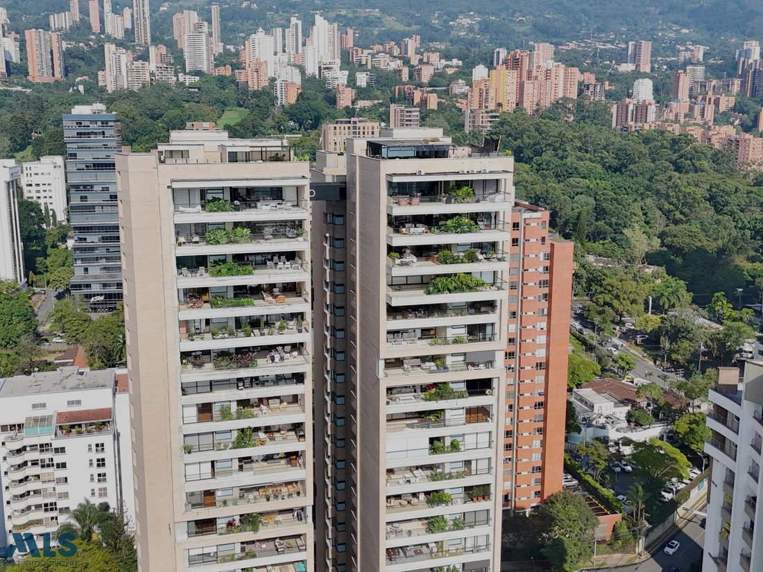 Apartment in Medellín, Antioquia, Colombia 2 - 17404284
