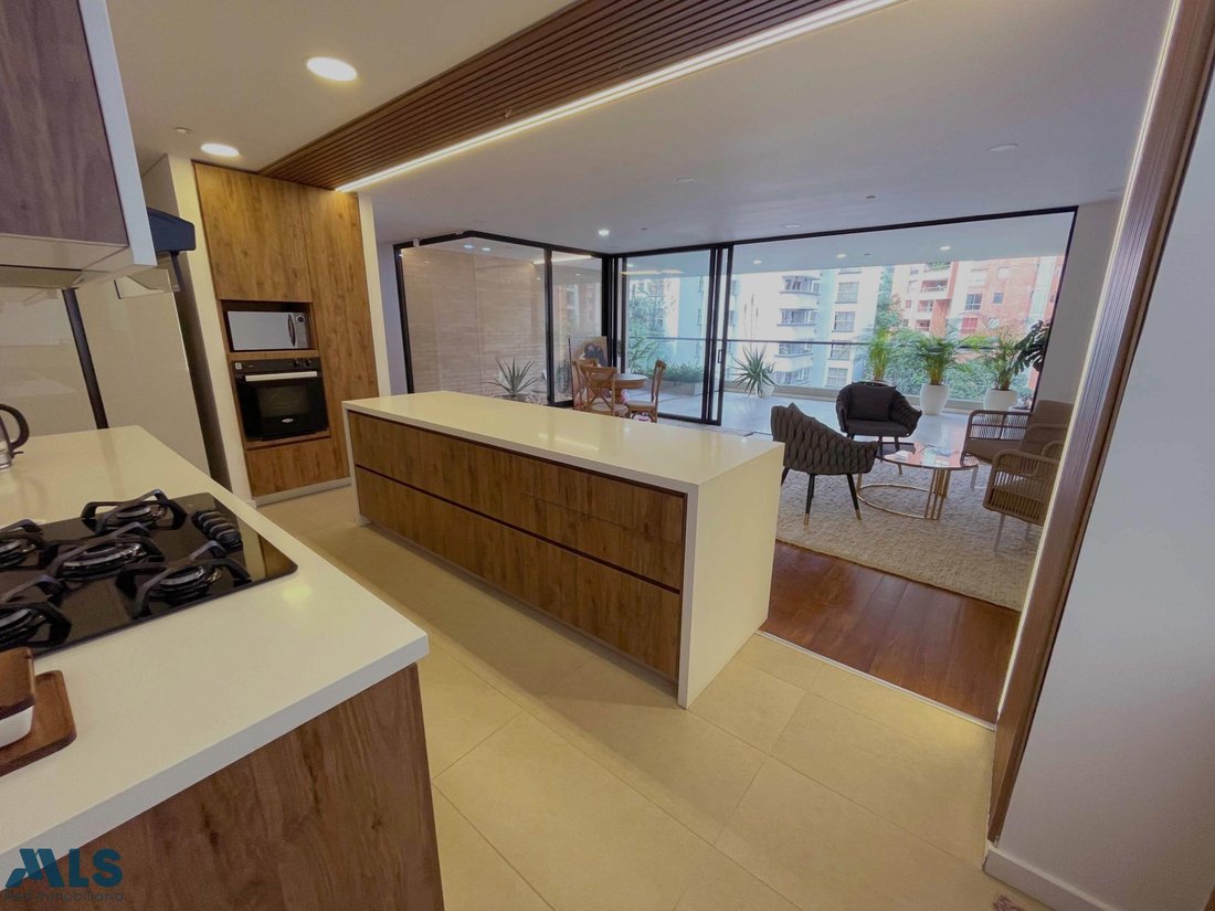 Apartment in Medellín, Antioquia, Colombia 1 - 17404284
