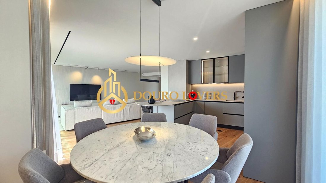 Apartment in Matosinhos e Leca da Palmeira, Porto District, Portugal 2 - 17404343