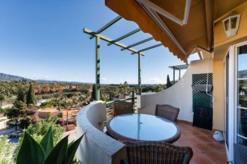Apartamento en Nueva Andalucía, Marbella, España 1 - 17404450