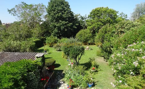House in Saoulous, Blagnac, France 1