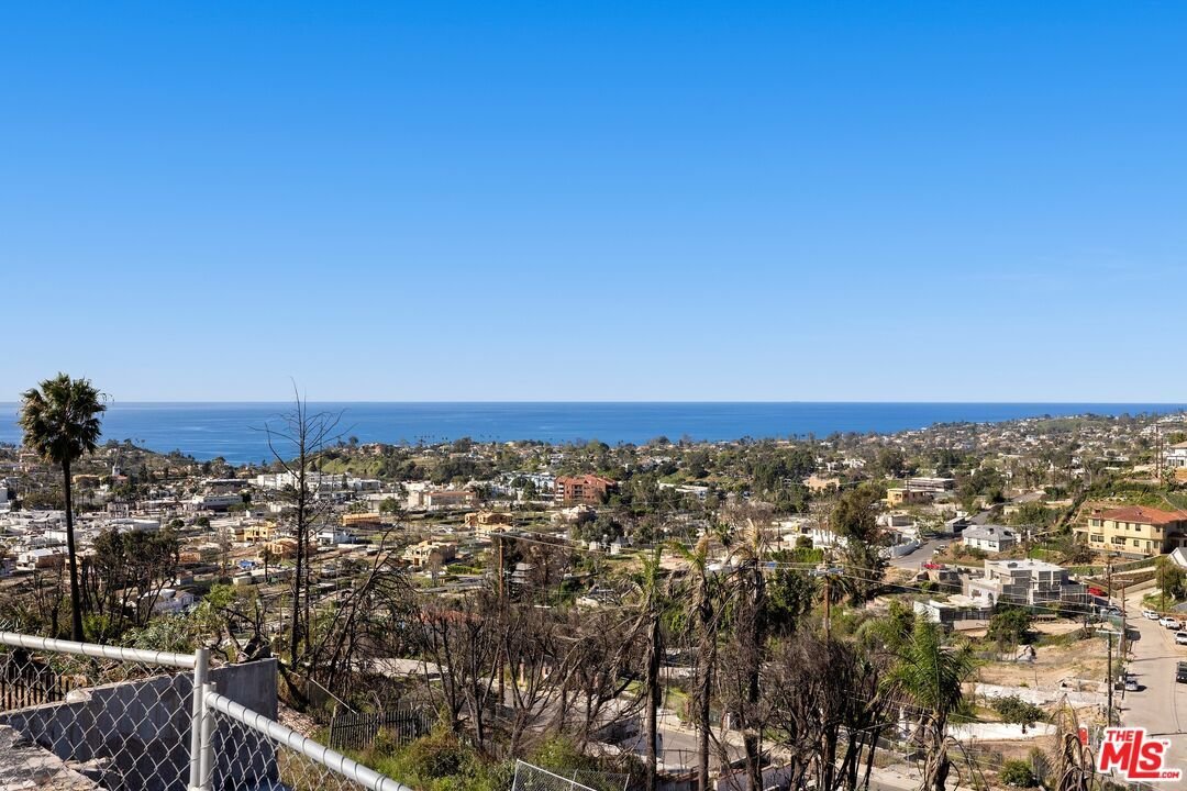 Land in Los Angeles, California, United States 2 - 17404715