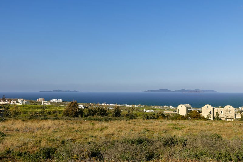 Land in Thira, Aegean, Greece 2 - 17404625