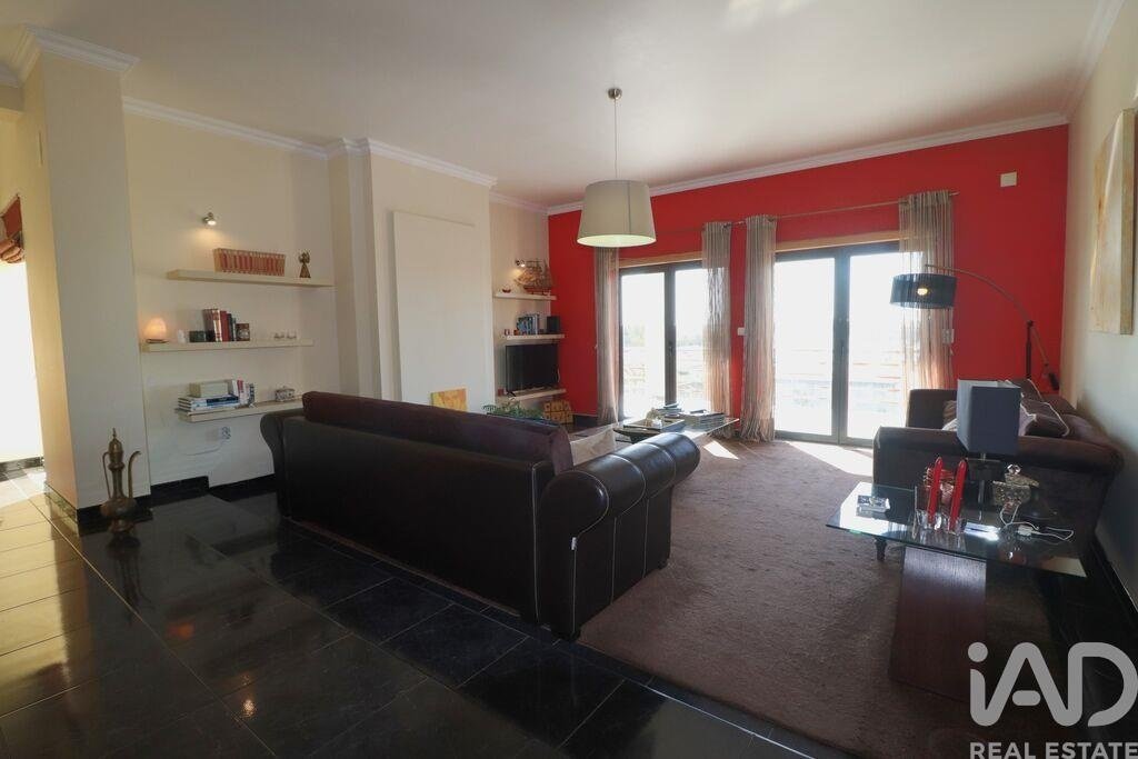 Townhouse in Silveira, Lisbon, Portugal 4 - 17406008