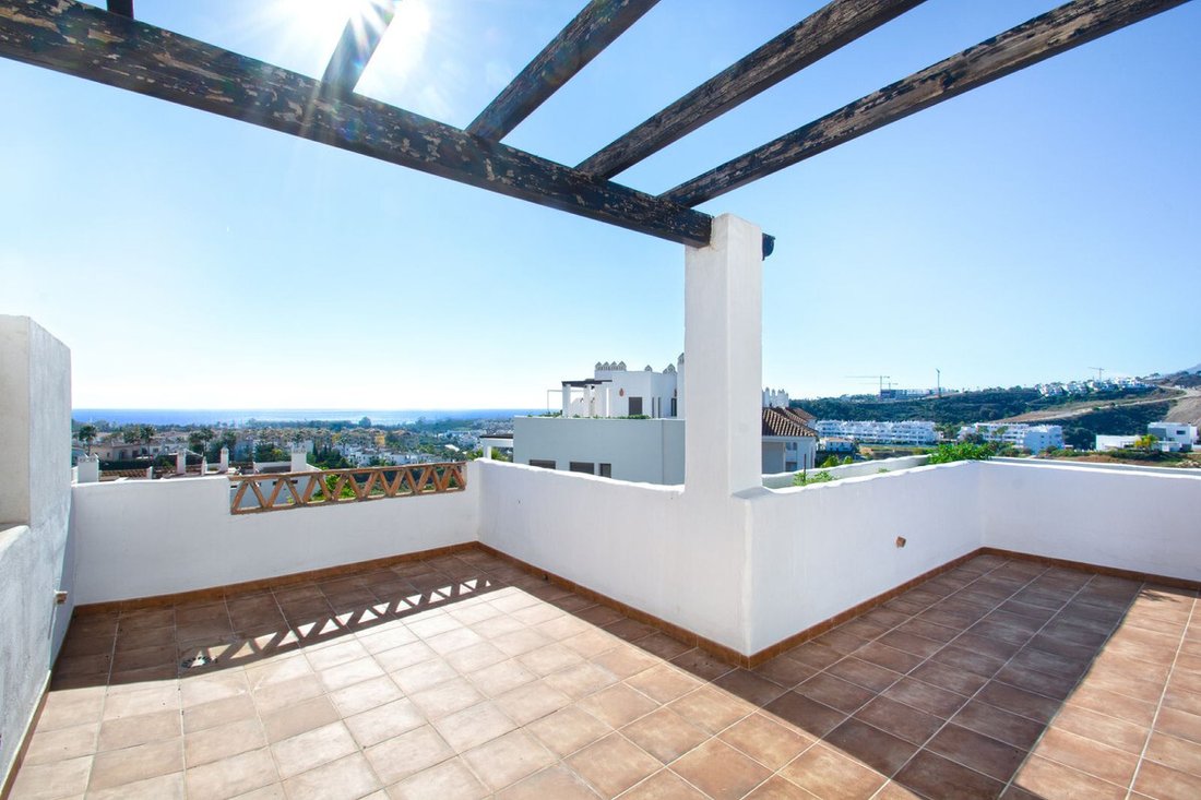 Apartment in Estepona, Andalusia, Spain 2 - 17404197