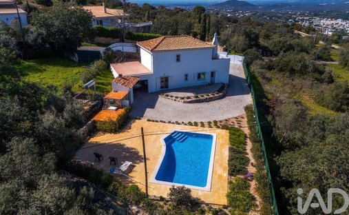 Townhouse in Loule (Sao Clemente), Algarve, Portugal 1
