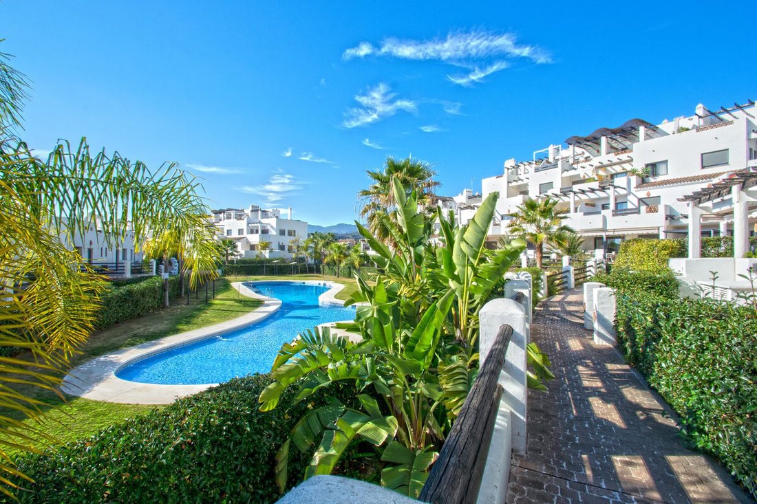 Apartment in Estepona, Andalusia, Spain 3 - 17404197
