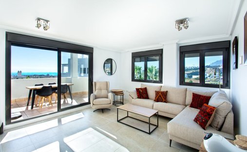 Penthouse in Estepona, Andalusia, Spain 1