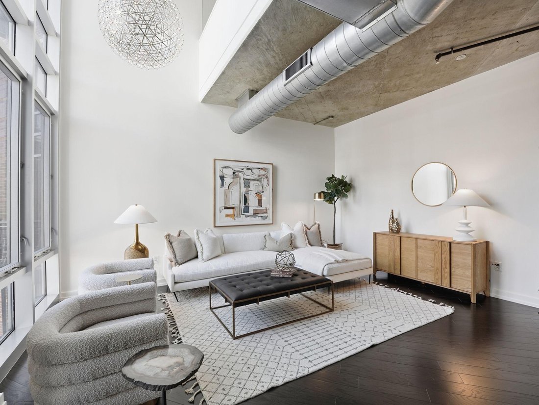 Condo in Washington, District of Columbia, United States 3 - 17406094