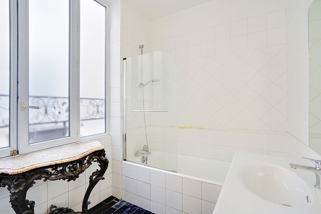 Apartment in Odéon, Paris 6e Arrondissement, Paris 5 - 17405869