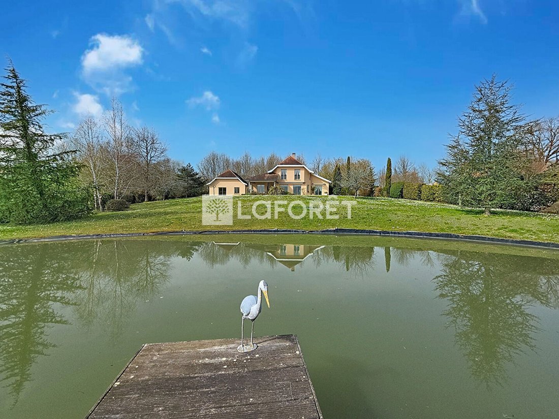 Villa in Mairie-Stade-Bergereau-Depart, Orthez, France 4 - 17405871