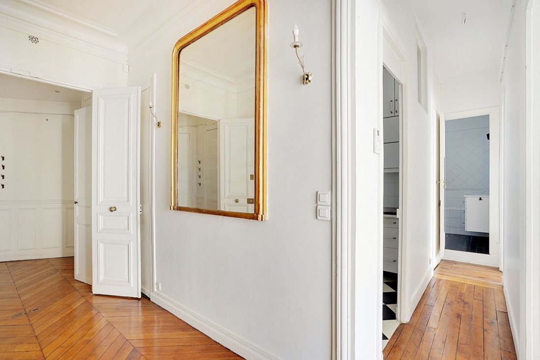 Apartment in Odéon, Paris 6e Arrondissement, Paris 3 - 17405869