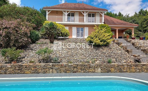 Villa in Mairie-Stade-Bergereau-Depart, Orthez, France 1