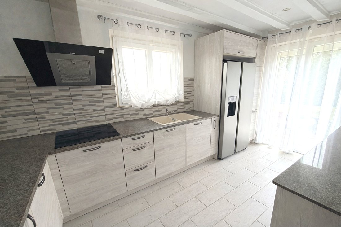 Villa in Seyssel, Auvergne-Rhône-Alpes, France 4 - 17405994
