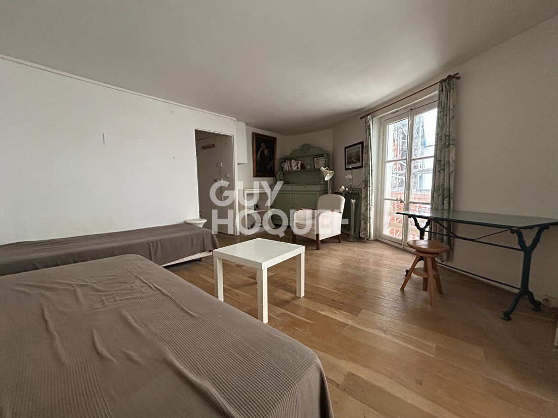 Apartment in Saint Germain des Prés, Paris 6e Arrondissement, Paris 3 - 17405890