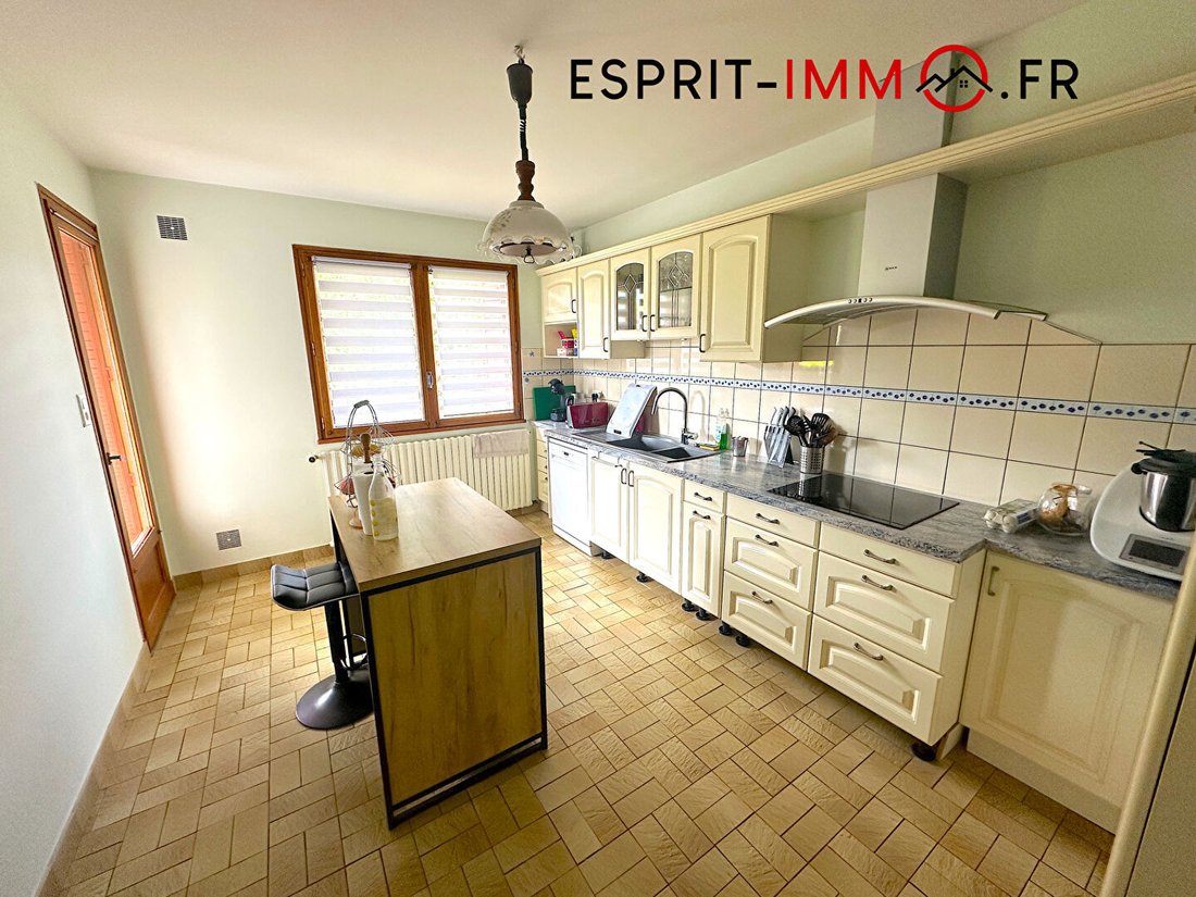 Villa in Seyssel, Auvergne-Rhône-Alpes, France 4 - 17405818