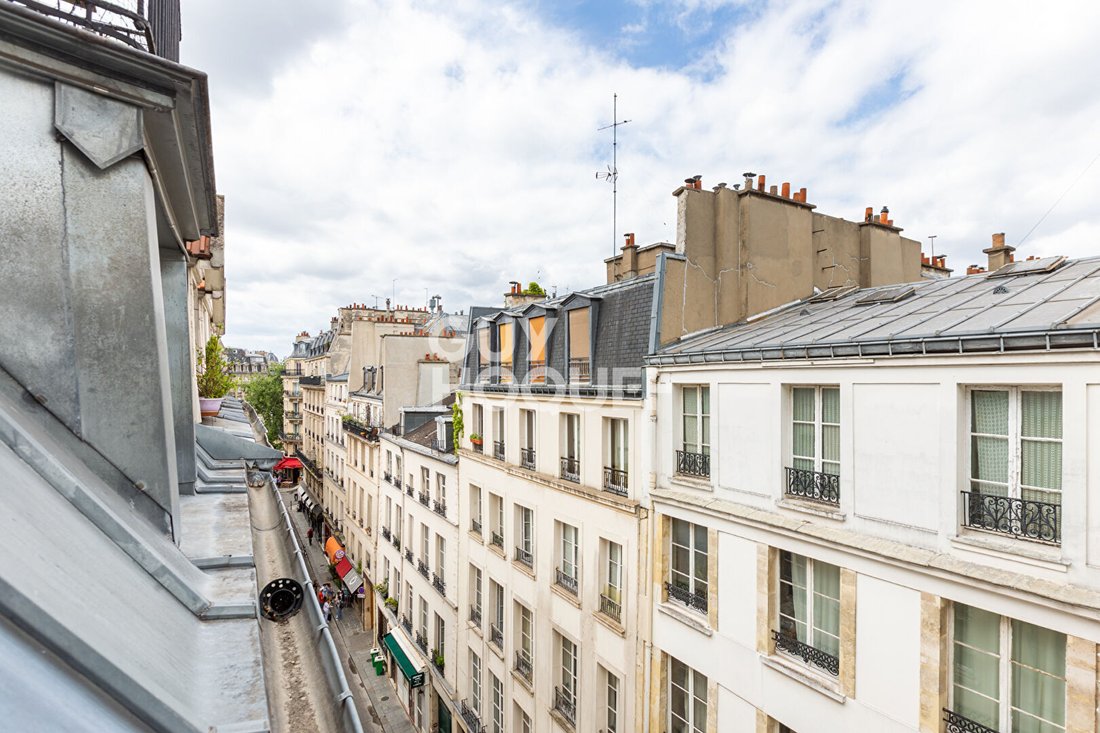 Apartment in Île Saint Louis, Paris 4e Arrondissement, Paris 1 - 17405832