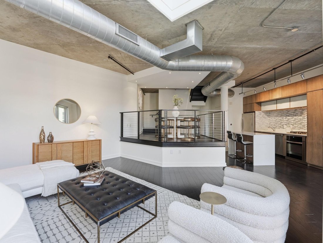 Condo in Washington, District of Columbia, United States 4 - 17406094