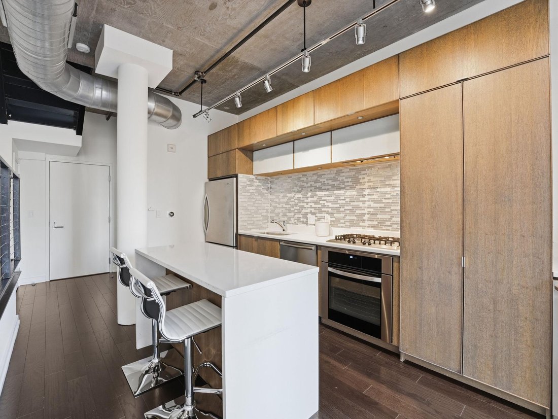 Condo in Washington, District of Columbia, United States 5 - 17406094