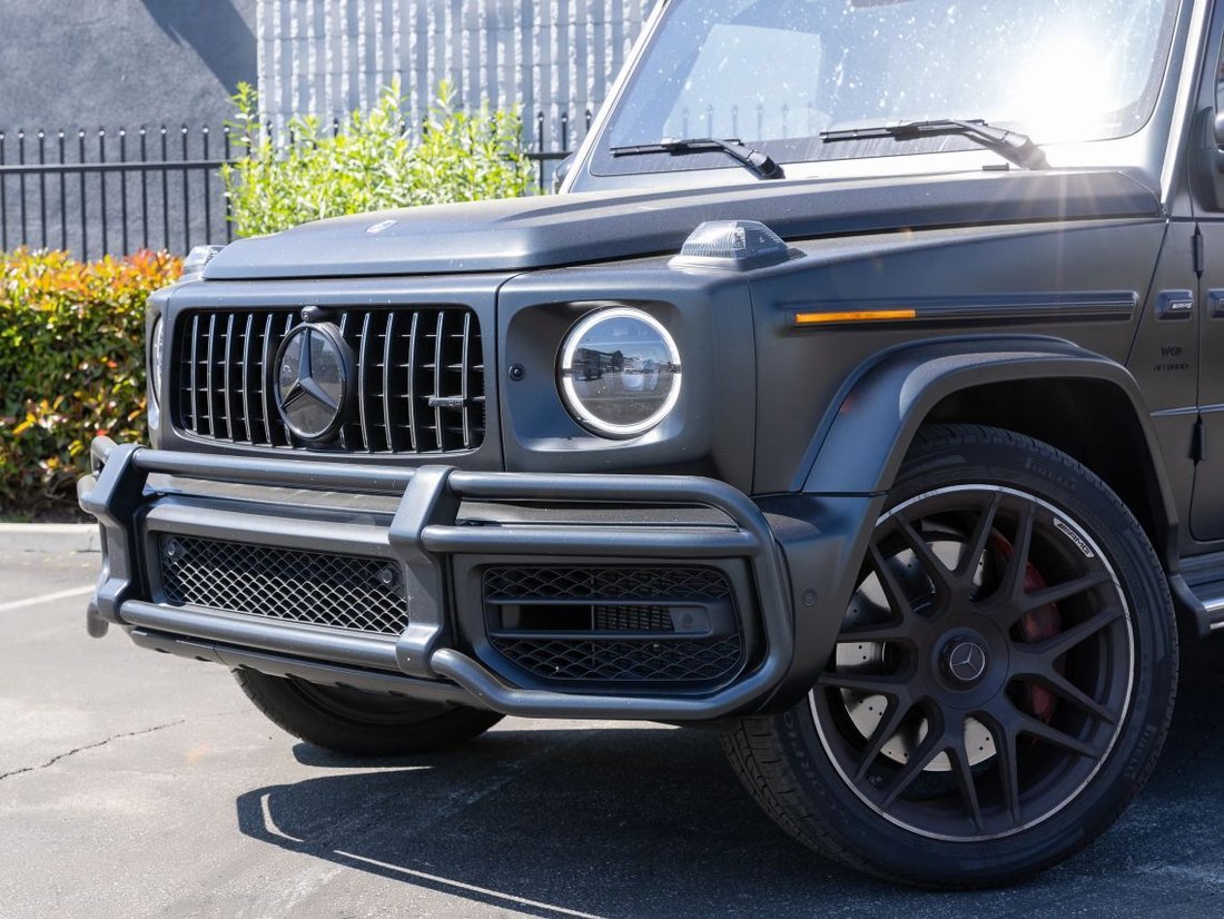 Suv in Azusa, CA, United States 5 - 17395041