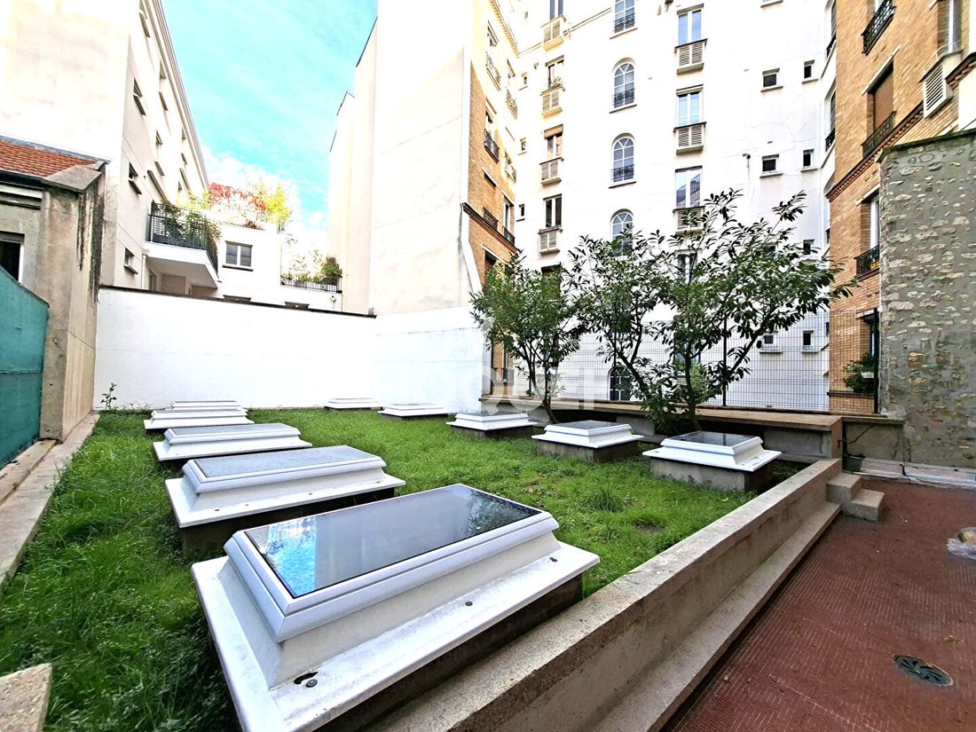 Apartment in Bel-Air Nord, Paris 12e Arrondissement, Paris 4 - 17405845