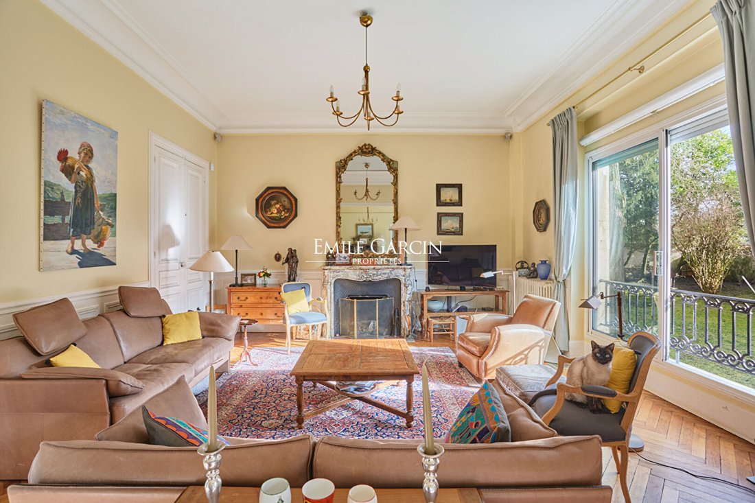 Villa in Domaine National du Château, Versailles, France 1 - 17405754